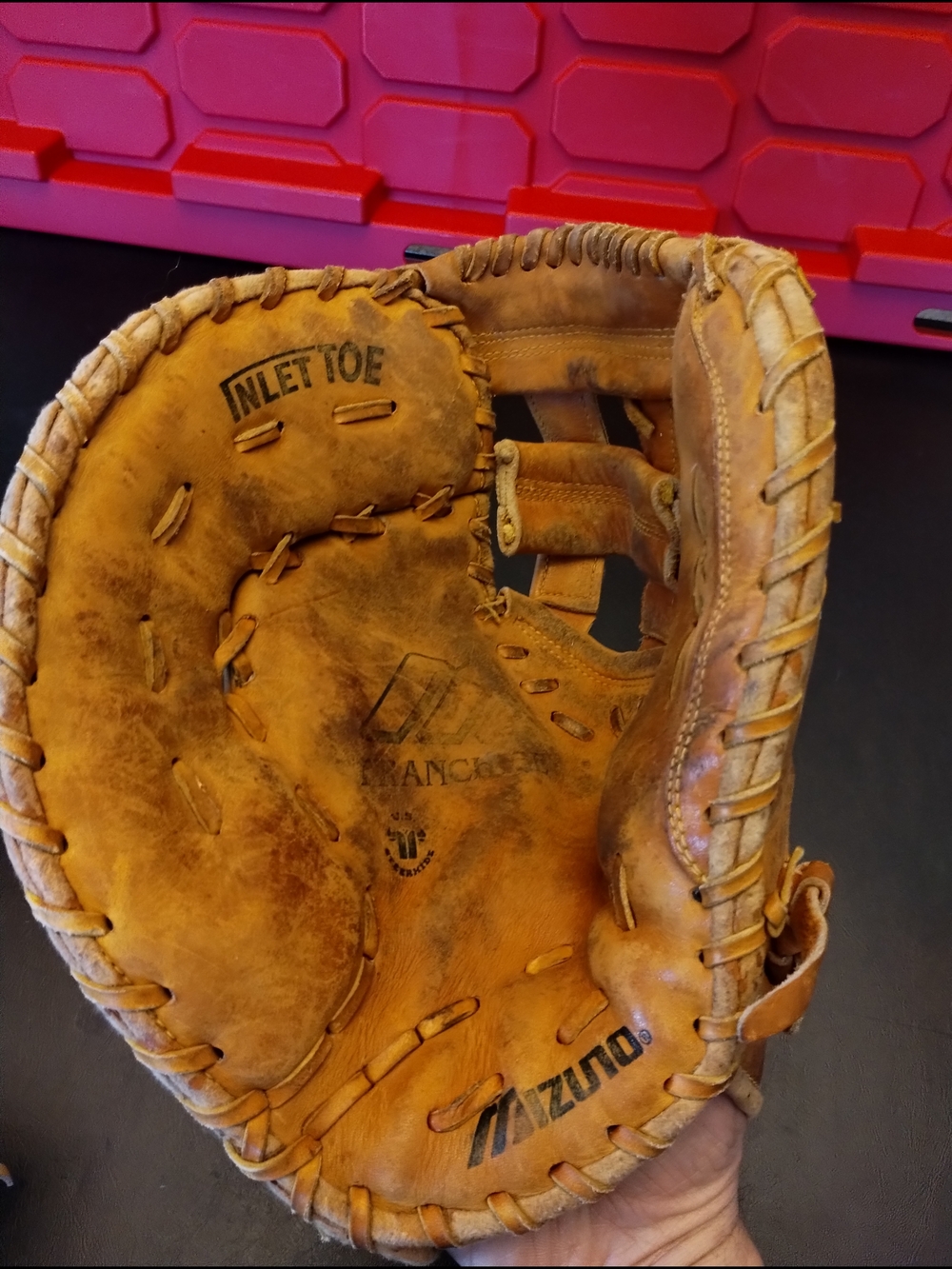 Mizuno 1st Base GloveLeather Baseball Glove - Tan